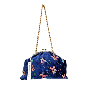 FLOWERING GARDEN Purse
