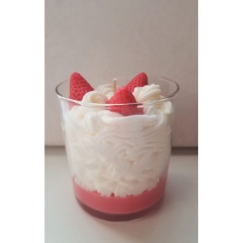 Αρωματικό κερί σόγιας σε άρωμα Strawberry Cream