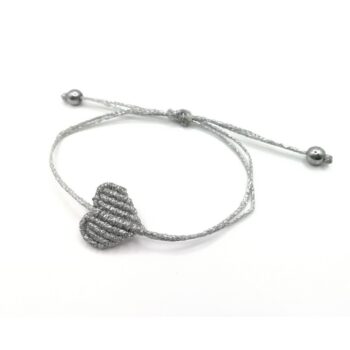 THE HEART Bracelet M Μακραμέ καρδούλα (medium size)