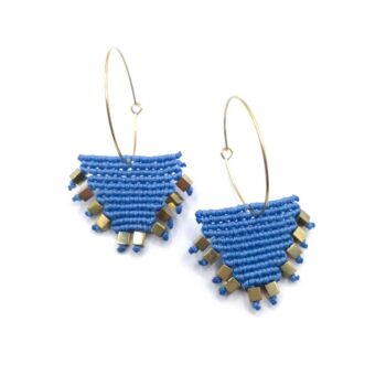 GOLDEN TRIANGLE Macrame Earrings Macrame σκουλαρίκια "τριγωνάκια" με αιματίτες και ατσάλινο κούμπωμα